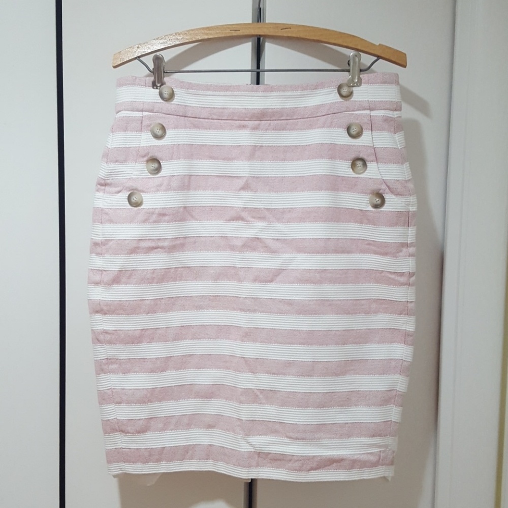 Feminine nautical preppy pencil skirt